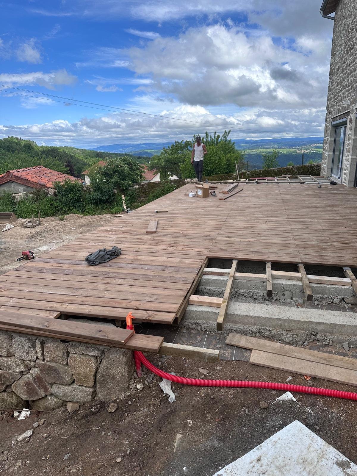 Espace avant création de la terrasse